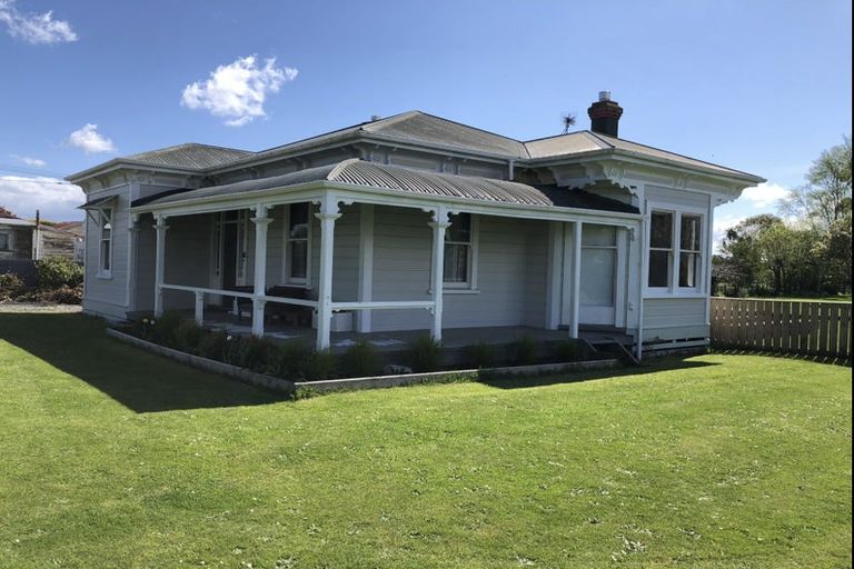 Photo of property in 4 Brassey Street, Waverley, 4510