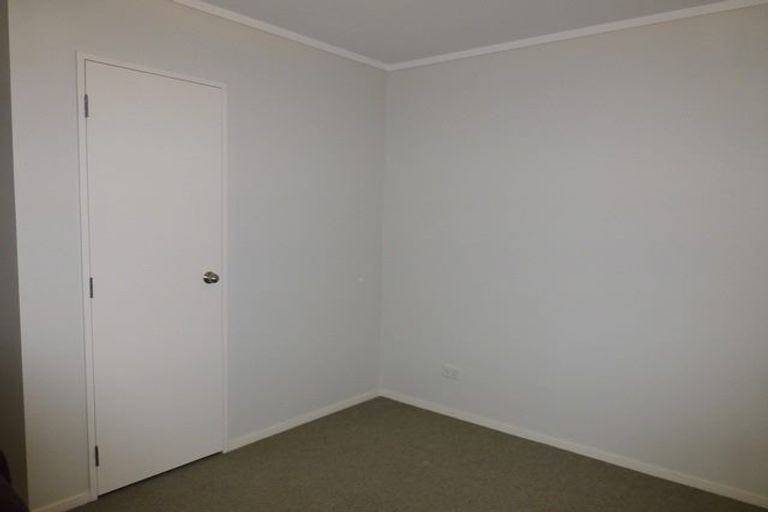 Photo of property in 11b Ross Crescent, Orewa, 0931