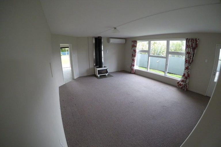 Photo of property in 7 Roberts Street, Whataroa, 7886