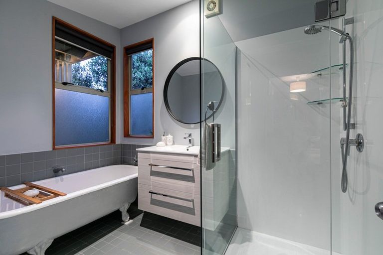 Photo of property in 7 Tipau Street, Torbay, Auckland, 0630