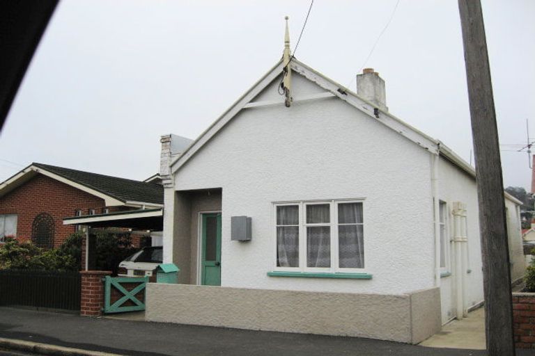 Photo of property in 12 Nelson Street, Forbury, Dunedin, 9012