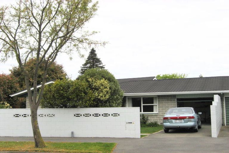 Photo of property in 1/6 Brackendale Place, Burnside, Christchurch, 8041