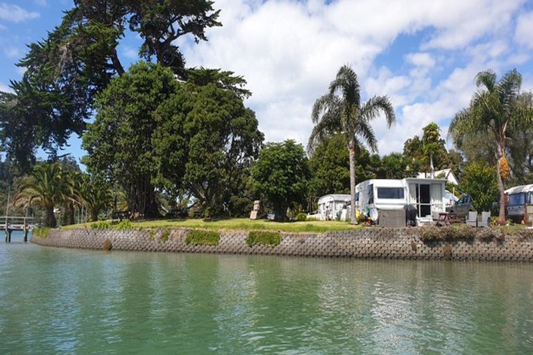 Photo of property in 2 Duck Creek Road, Stillwater, Silverdale, 0993