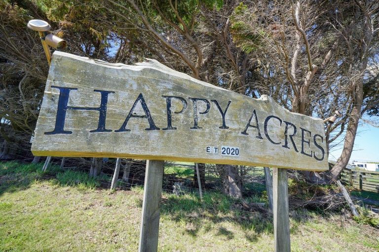 Photo of property in 44 Princes Road, Greenhills, Invercargill, 9877