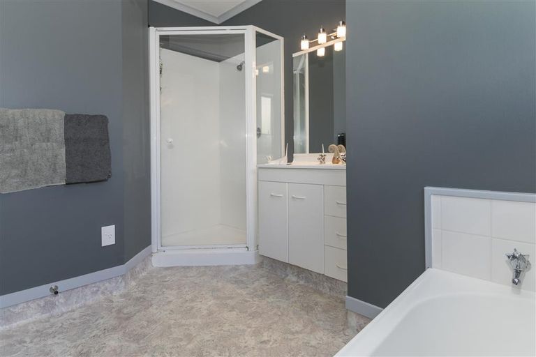 Photo of property in 53b Jonathon Street, Brookfield, Tauranga, 3110