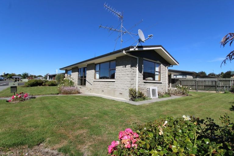 Photo of property in 39 Waterford Drive, Winton, 9720