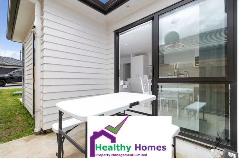 Photo of property in 10 Verdot Close, Kumeu, 0810