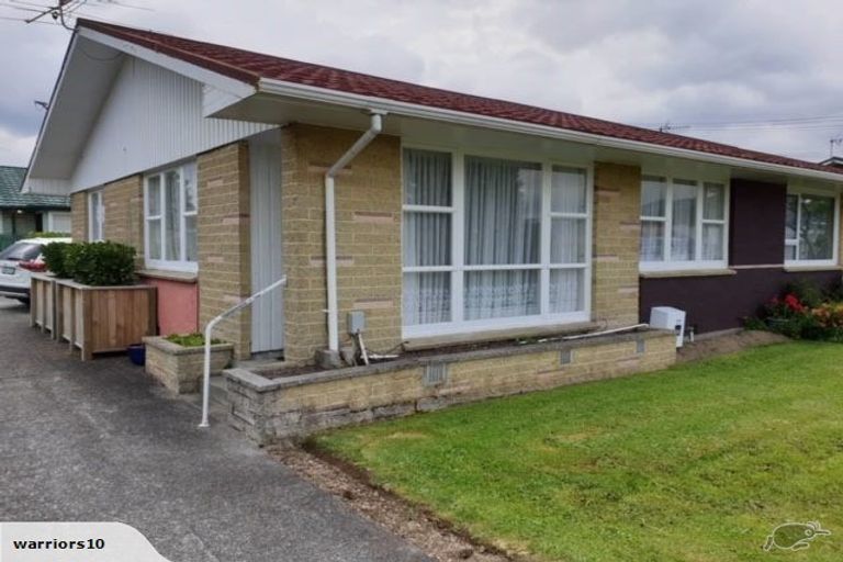 Photo of property in 1/6 Hay Street, Ebdentown, Upper Hutt, 5018