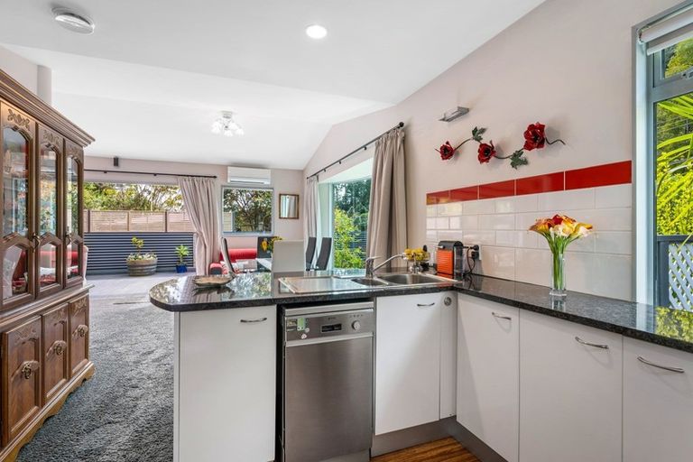 Photo of property in 108 Pinehaven Road, Pinehaven, Upper Hutt, 5019