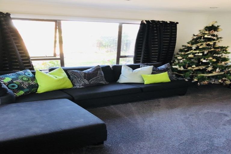 Photo of property in 6 Curletts Road, Sockburn, Christchurch, 8042