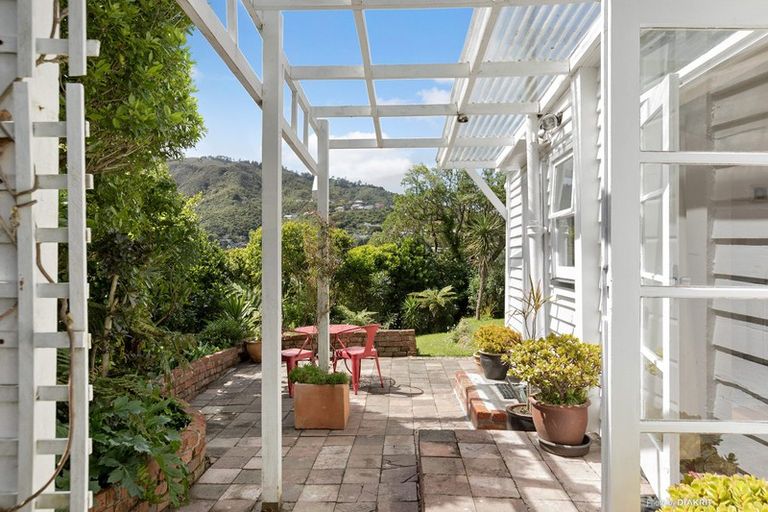 Photo of property in 40 Motueka Street, Ngaio, Wellington, 6035