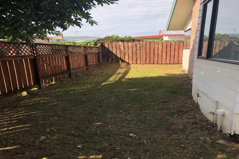 Photo of property in 27a Wellington Street, Pukekohe, 2120