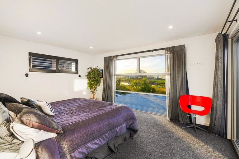 Photo of property in 65 The Esplanade, Pegasus, 7612