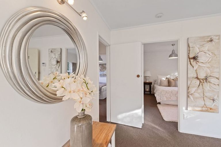 Photo of property in 2/14 Ewen Alison Avenue, Devonport, Auckland, 0624