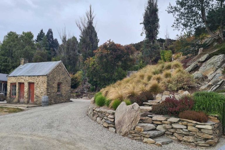 Photo of property in 2821 Luggate - Cromwell Road, Queensberry, Cromwell, 9383