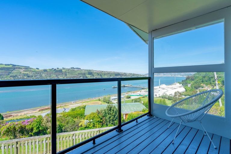 Photo of property in 46 Adderley Terrace, Ravensbourne, Dunedin, 9022