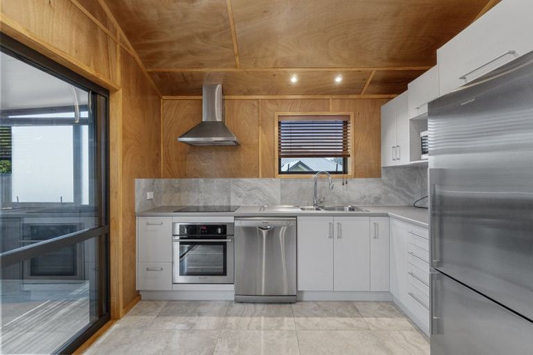 Photo of property in 5 Addison Street, Leamington, Cambridge, 3432