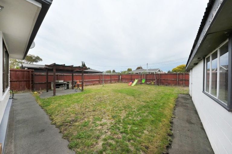Photo of property in 9 Niagara Street, Wainoni, Christchurch, 8061