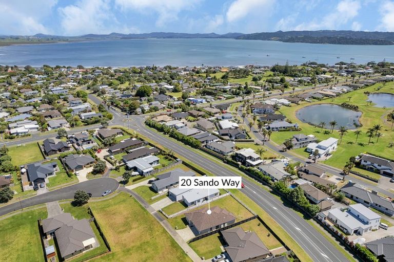 Photo of property in 20 Sando Way, One Tree Point, 0118