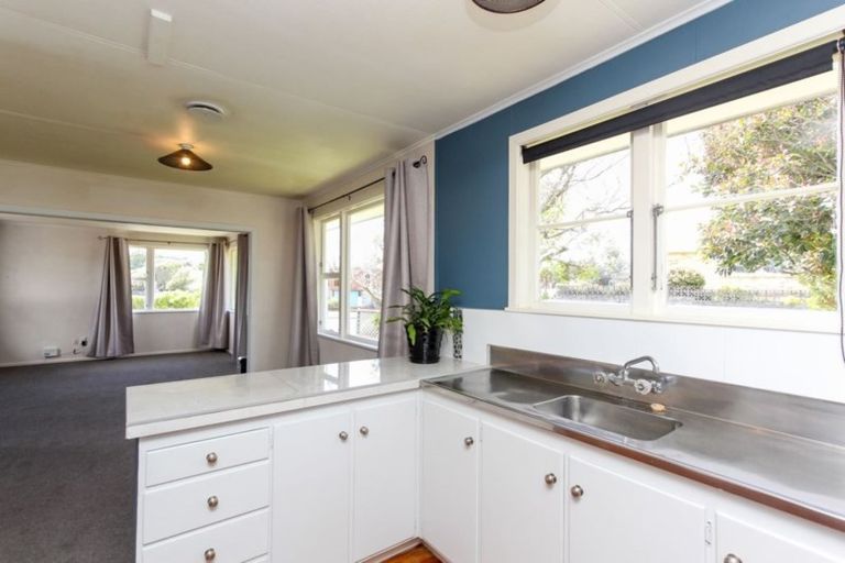 Photo of property in 47 Rosendale Avenue, Spotswood, New Plymouth, 4310