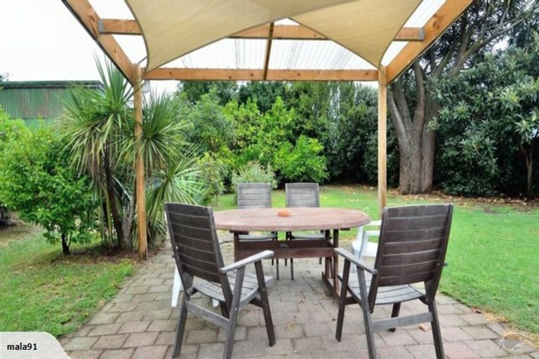 Photo of property in 74 Awapuni Road, Awapuni, Gisborne, 4010