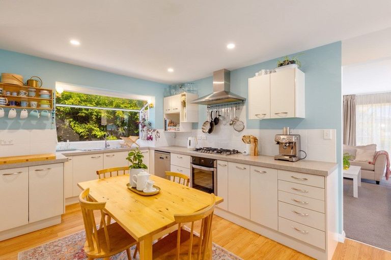 Photo of property in 44 Ranui Crescent, Diamond Harbour, Lyttelton, 8971