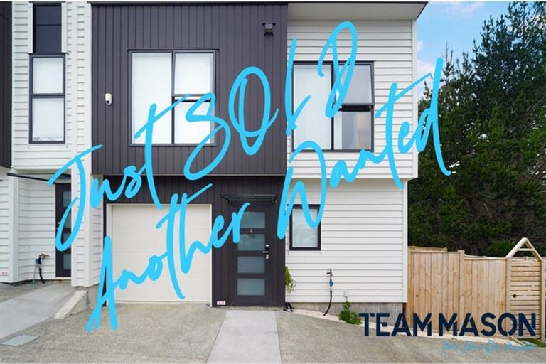 Photo of property in 8/105 Hobsonville Road, West Harbour, Auckland, 0618