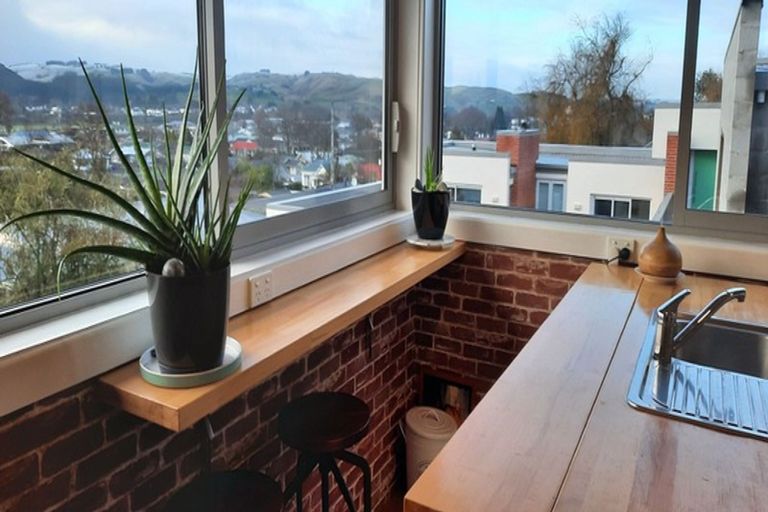 Photo of property in 11 Seymour Street, Gore, 9710