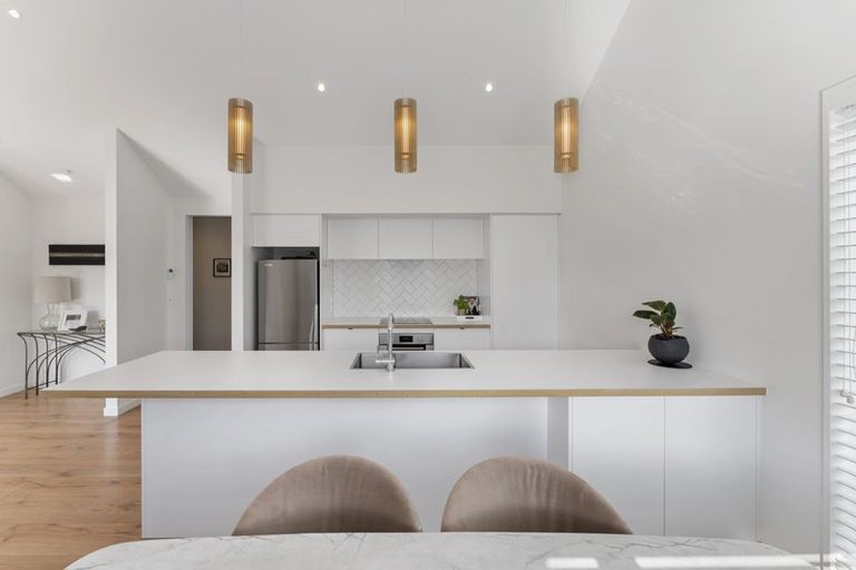 Photo of property in 4 Prospect Place, Western Heights, Hamilton, 3200