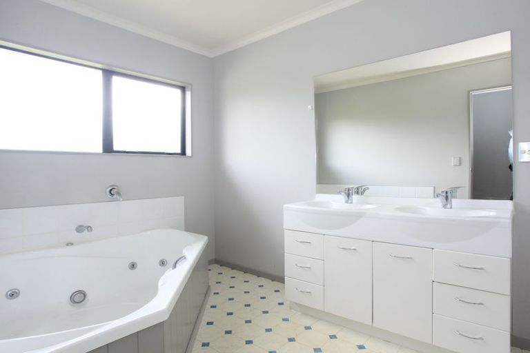 Photo of property in 2106 Te Pahu Road, Whatawhata, Hamilton, 3285