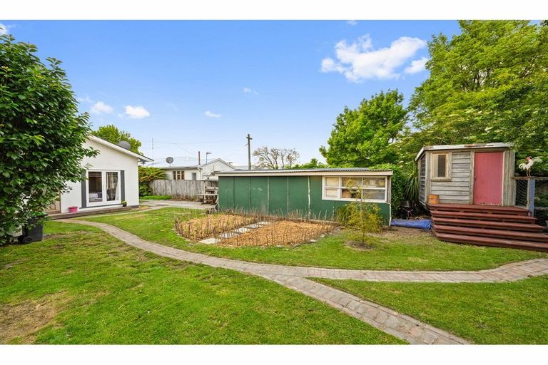 Photo of property in 18 Milton Street, Somerfield, Christchurch, 8024