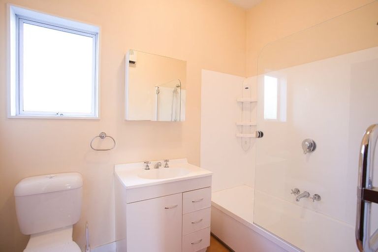 Photo of property in 88 Wildberry Street, Woolston, Christchurch, 8023