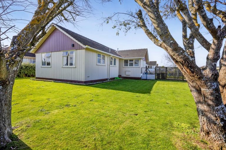 Photo of property in 156 Glover Road, Hawera, 4610