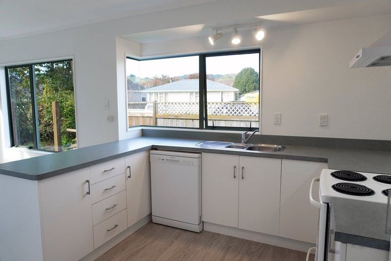 Photo of property in 35 Makarini Street, Paraparaumu, 5032