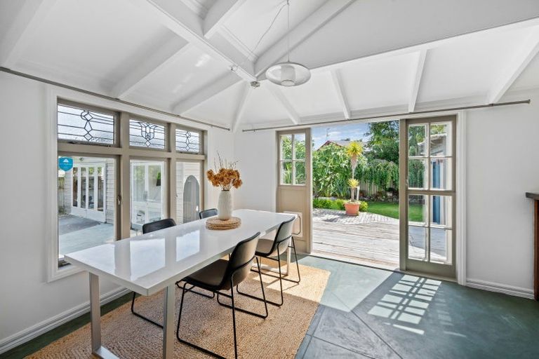 Photo of property in 181 Vigor Brown Street, Napier South, Napier, 4110