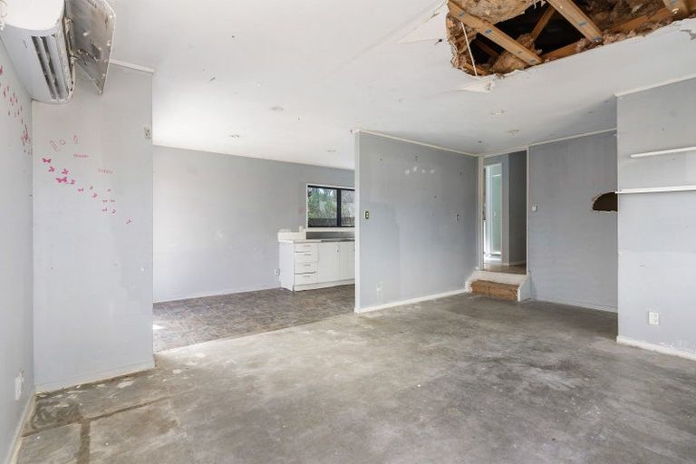 Photo of property in 12 Mili Way, Ranui, Auckland, 0612