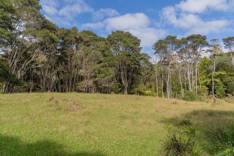 Photo of property in 425n Boat Harbour Road, Whenuakite, Whitianga, 3591