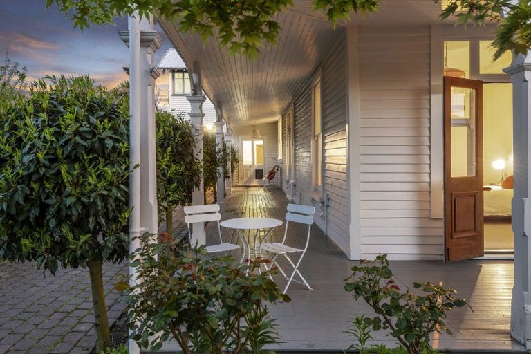 Photo of property in 112 Leinster Road, Merivale, Christchurch, 8014