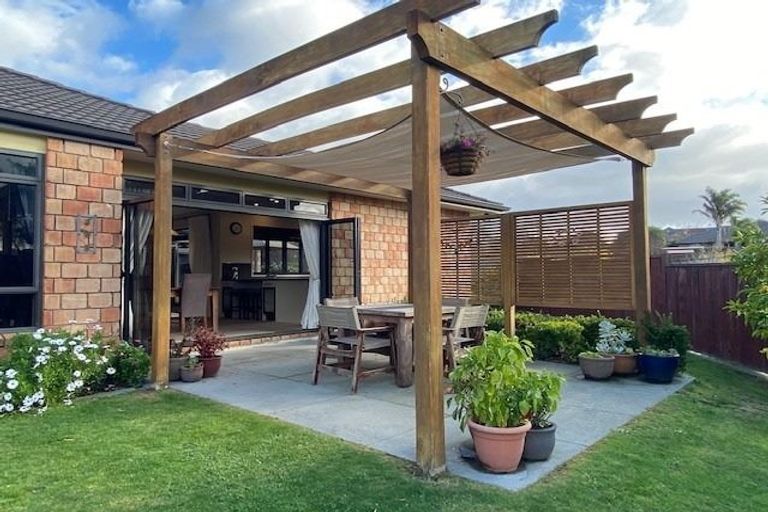 Photo of property in 52 Merriman Place, Pyes Pa, Tauranga, 3112