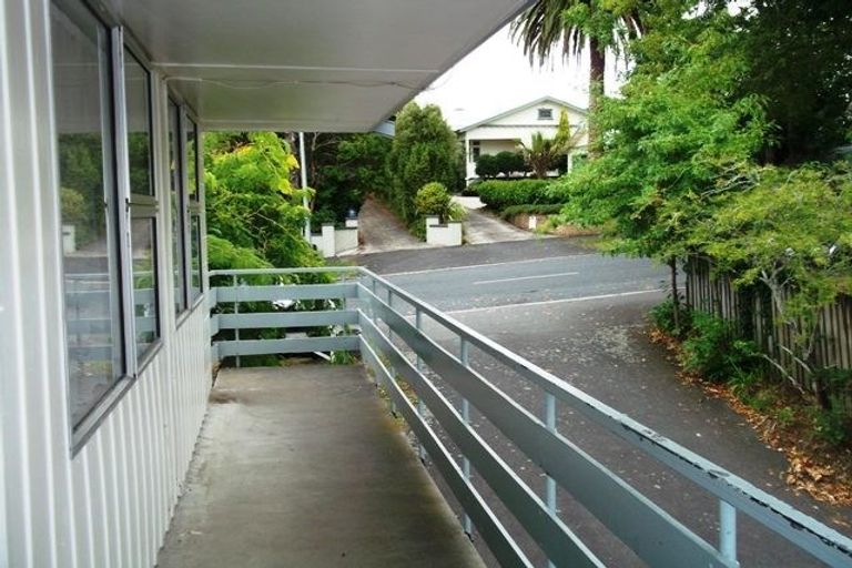 Photo of property in 7/16 Oakley Avenue, Claudelands, Hamilton, 3214