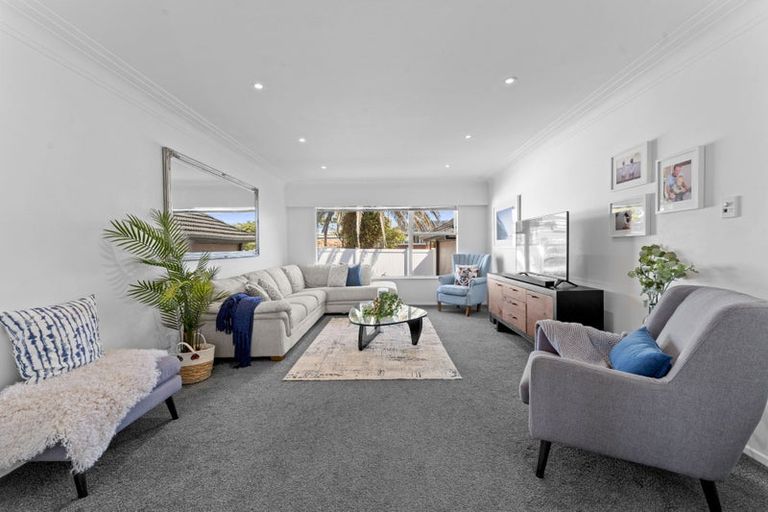 Photo of property in 9 The Anchorage, Sunnyhills, Auckland, 2010