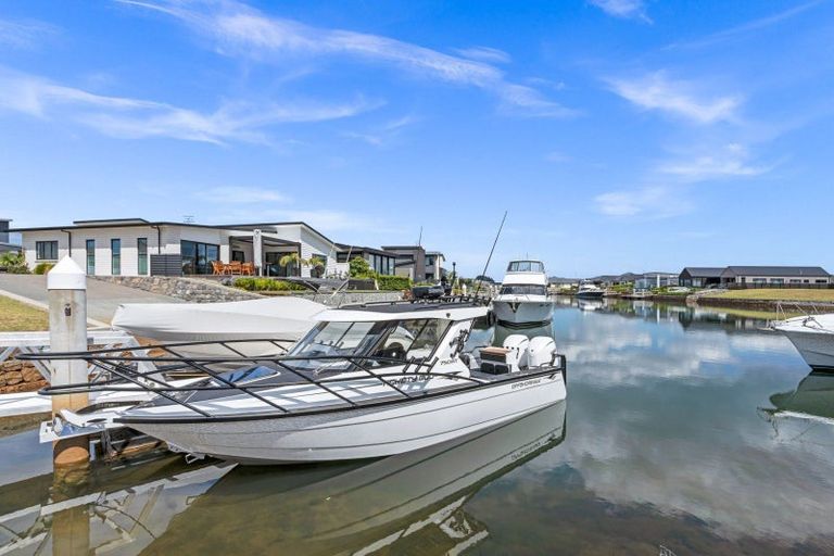 Photo of property in 49 Stace Hopper Drive, One Tree Point, 0118