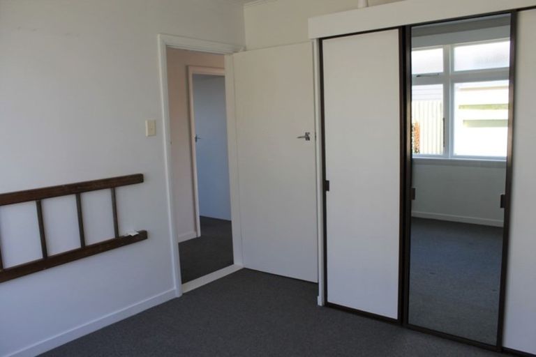 Photo of property in 35 Romilly Street, Westport, 7825