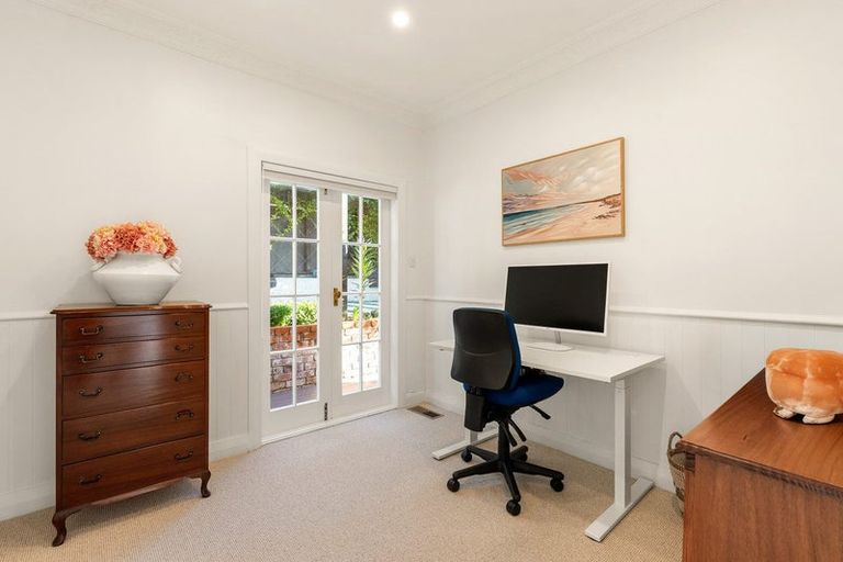Photo of property in 108 Campbell Street, Karori, Wellington, 6012