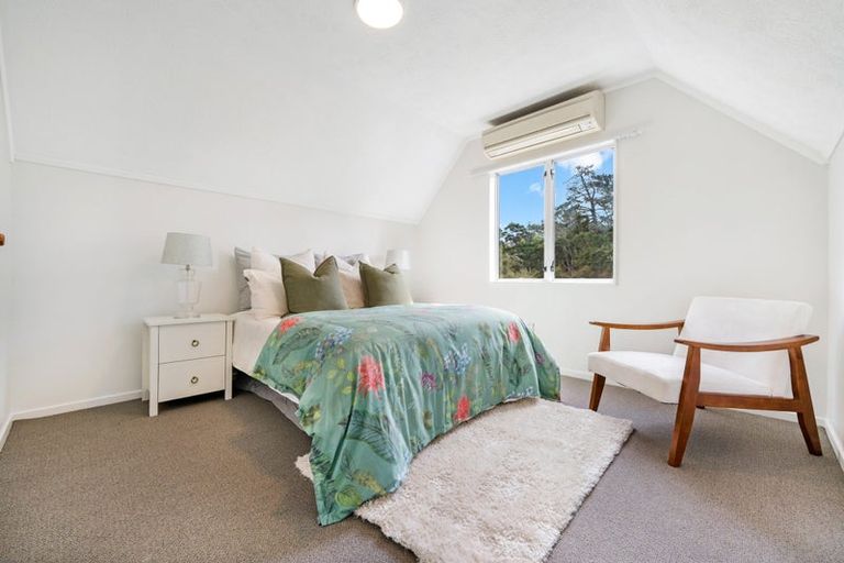 Photo of property in 68 Helena Street, Massey, Auckland, 0614