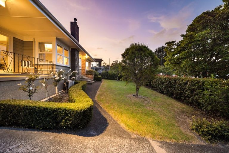 Photo of property in 4 Laurelwood Avenue, Pukekohe, 2120