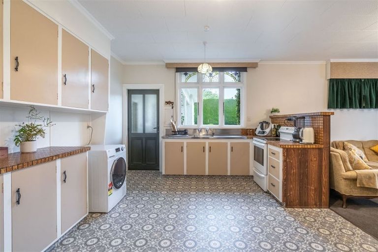 Photo of property in 8 Willis Street, Gore, 9710