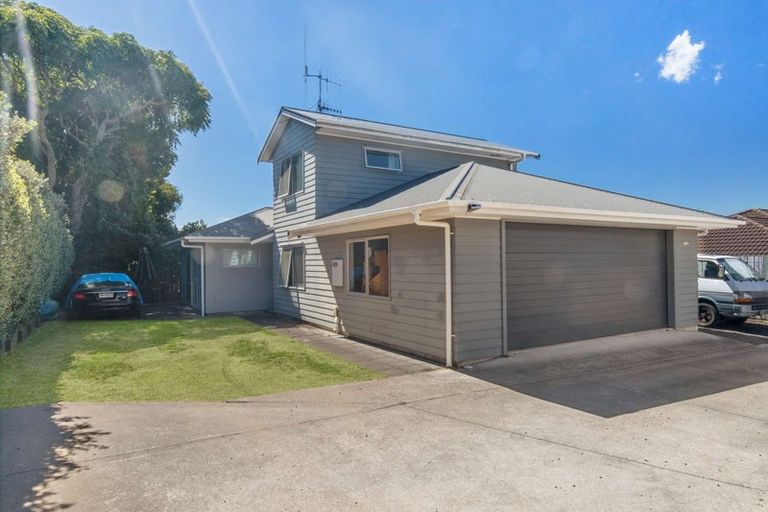 Photo of property in 503a Devonport Road, Tauranga South, Tauranga, 3112