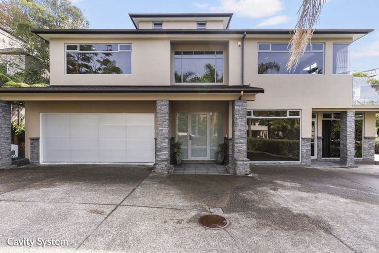 Photo of property in 49 Penguin Drive, Murrays Bay, Auckland, 0630