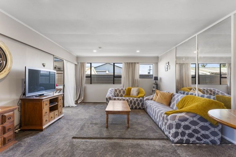 Photo of property in 16 Prince Street, Gonville, Whanganui, 4501